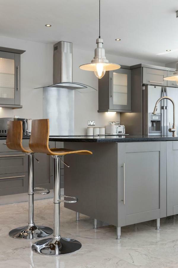 Chestnut House, Beautiful, Spacious & Comfortable Belfast Exteriör bild