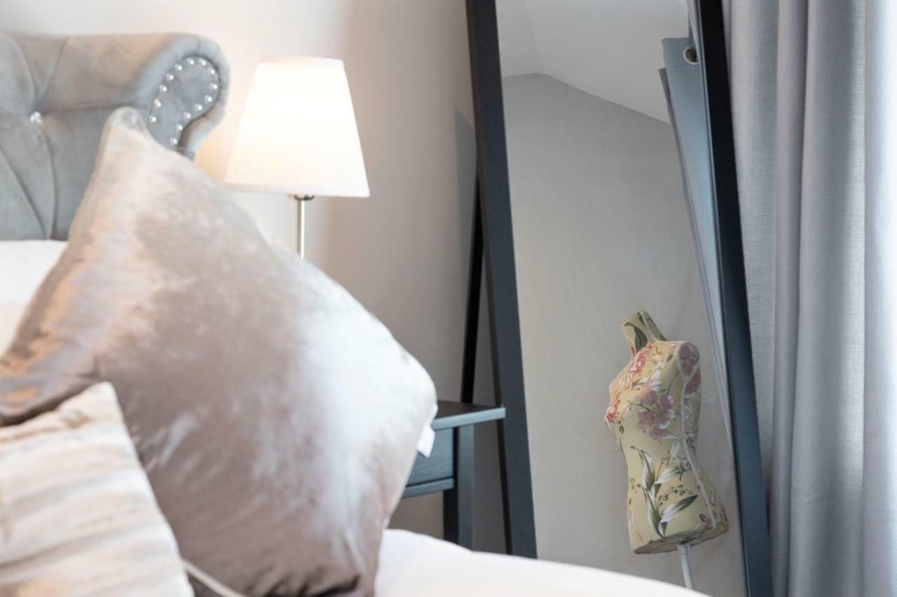 Chestnut House, Beautiful, Spacious & Comfortable Belfast Exteriör bild