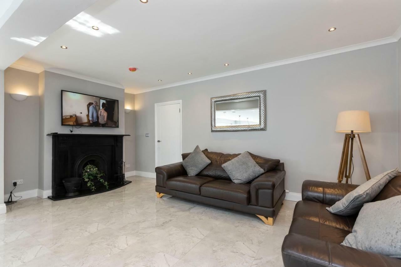Chestnut House, Beautiful, Spacious & Comfortable Belfast Exteriör bild
