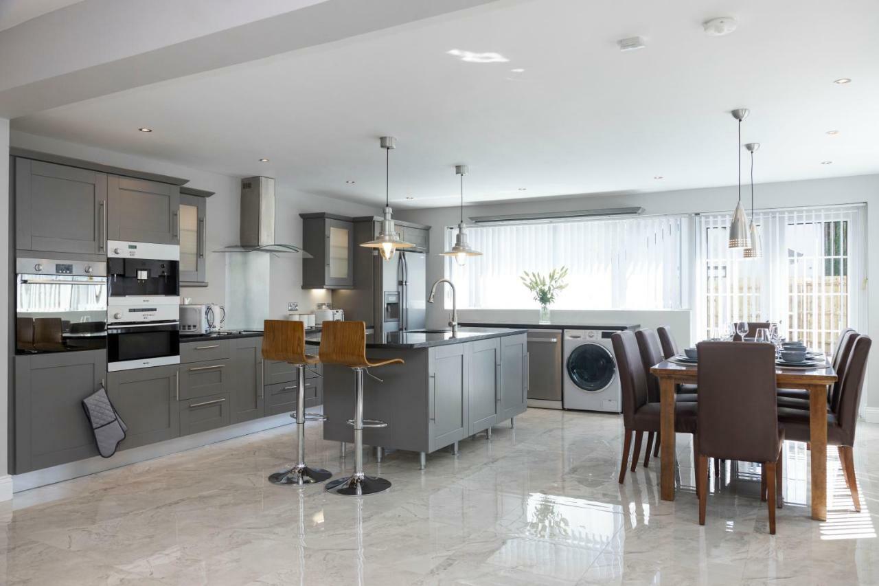 Chestnut House, Beautiful, Spacious & Comfortable Belfast Exteriör bild